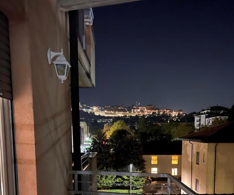 Casa Biondo Apartment Bergamo Exterior photo